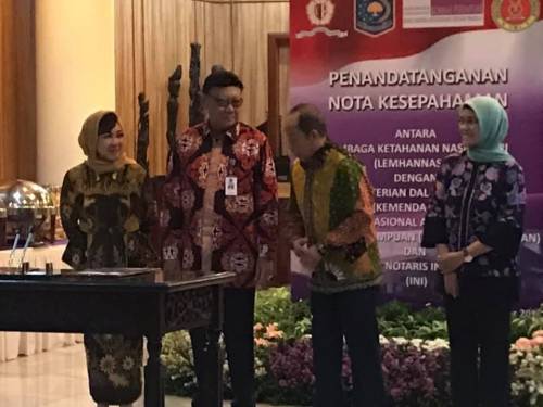 PENANDATANGANAN NOTA KESEPAHAMAN antara Lembaga Ketahanan Nasional RI (LEMHANAS RI) dengan Ikatan Notaris Indineaia (INI)  Jakarta 15 Oktober 2018